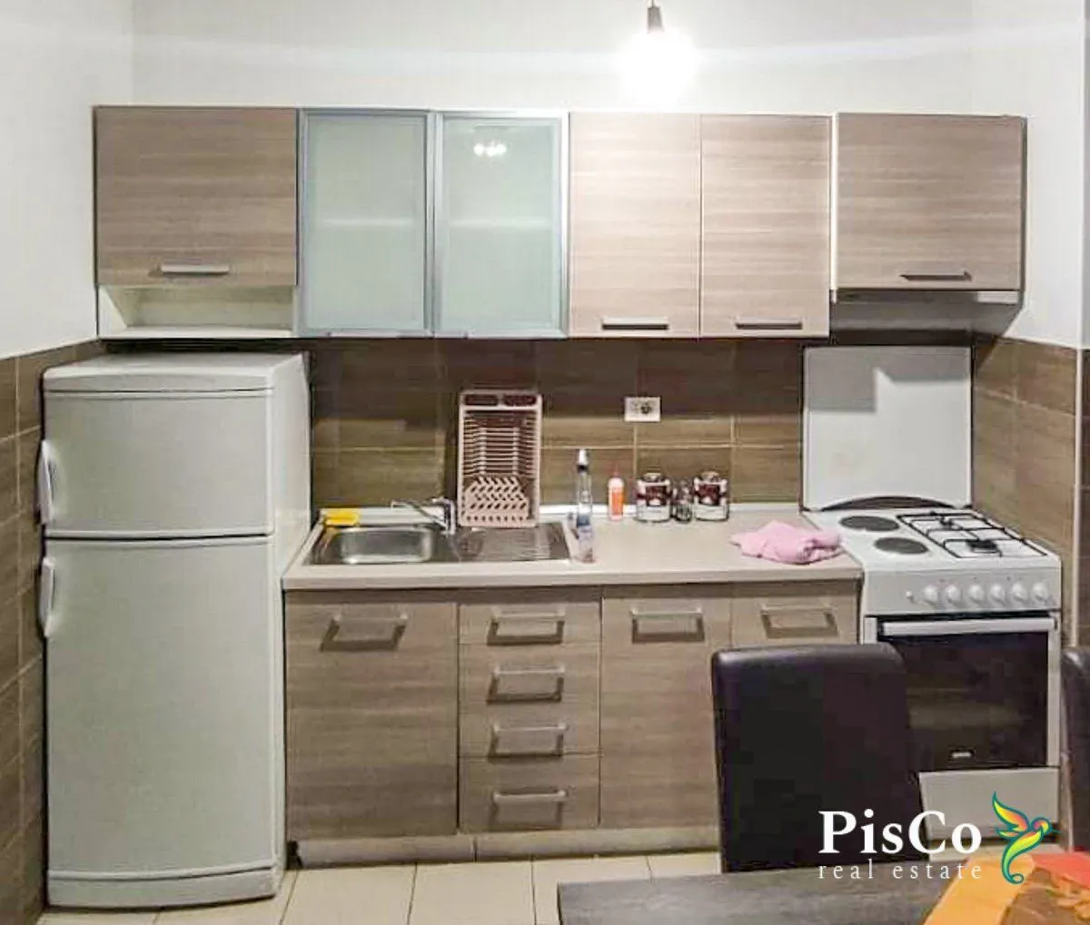 Izdavanje, jednosoban stan, 53m², City Kvart, Podgorica