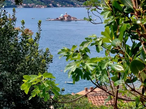 Prodaja, jednosoban stan, 57m², Perast, Kotor - image 3