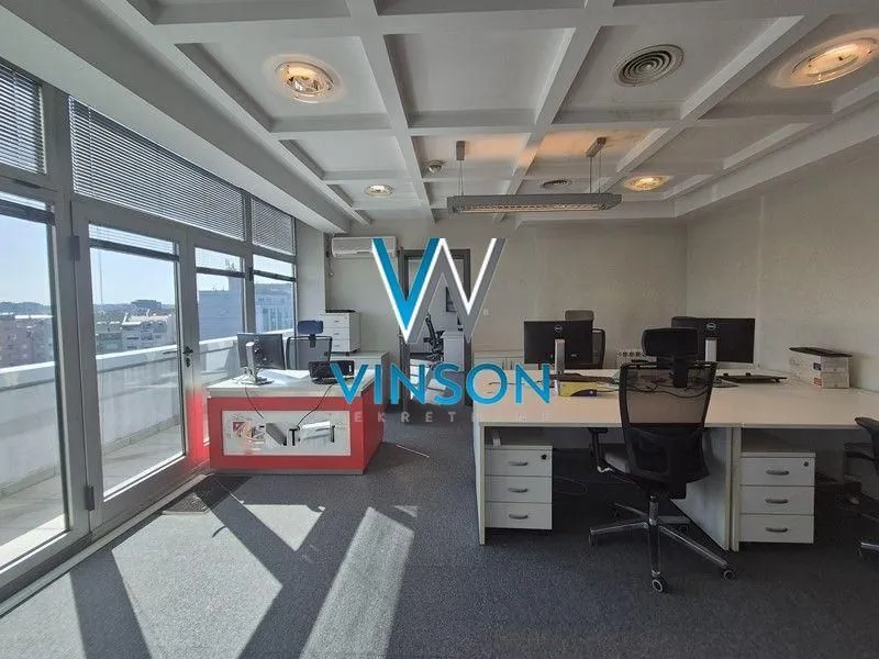 Rent, office space, 324m², Bulevar Oslobodjenja, Novi Sad Sve Podlokacije