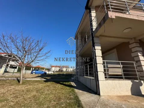 Stan in Donja Gorica