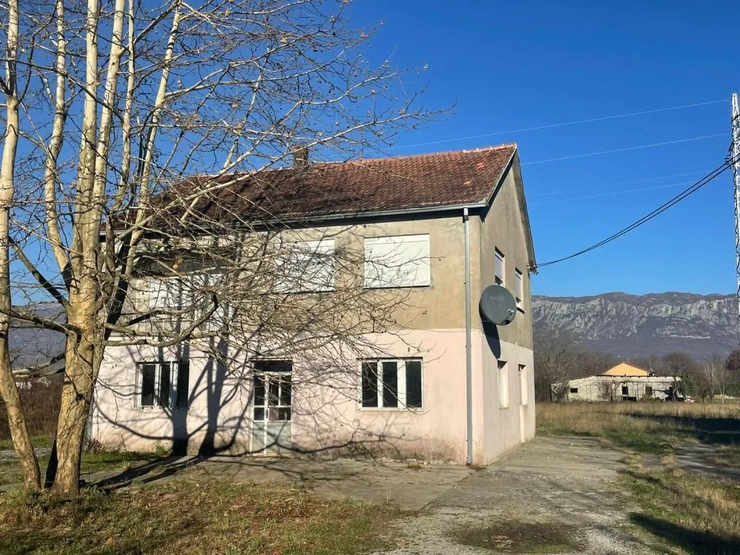 Prodaja, kuća, 208m², Kosić, Danilovgrad