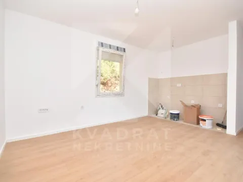Izdavanje, kuća, 52m², Ibričevina, Podgorica - image 2