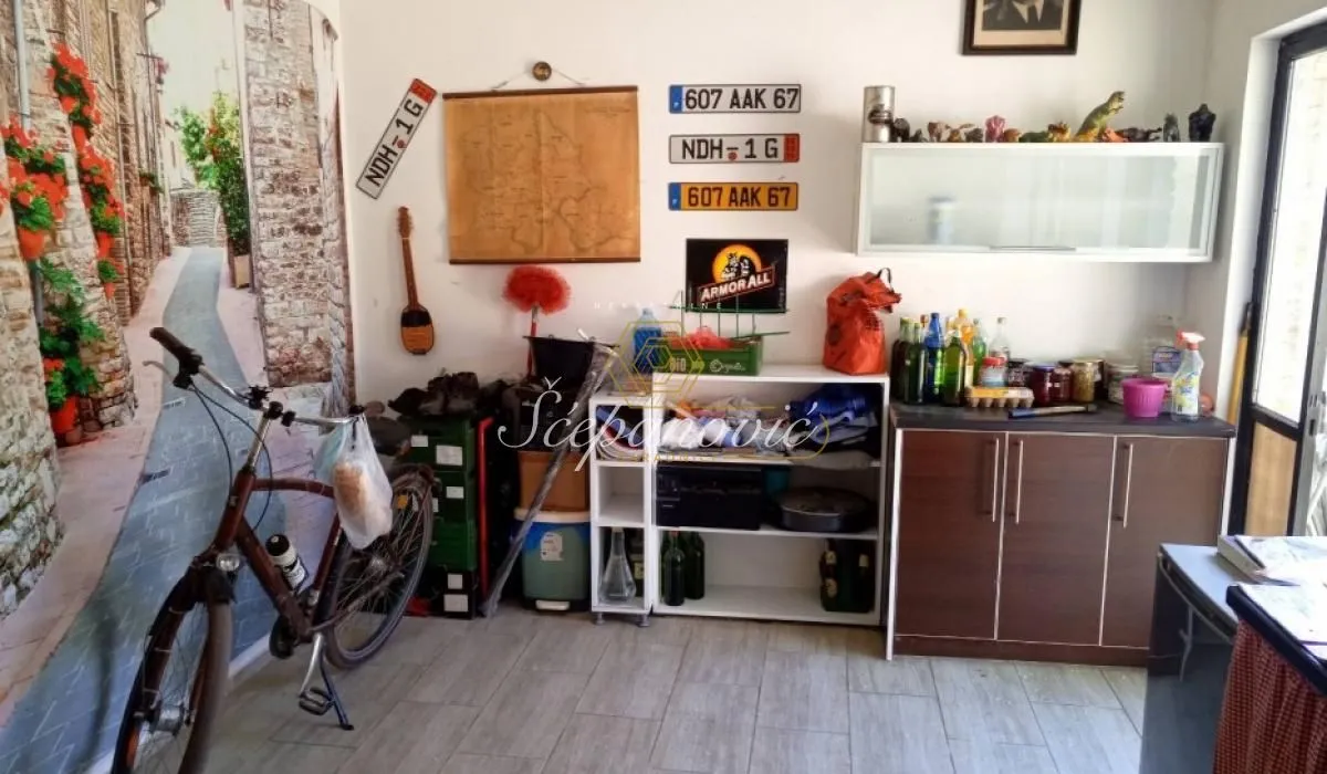 Prodaja, kuća, 168m², Telep, Novi Sad Sve Podlokacije