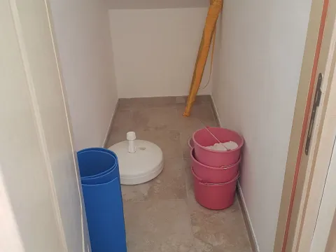 Prodaja, stan, 95m², Tivat, Crna Gora - image 10