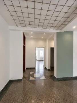 Izdavanje, poslovni prostor, 120m², Centar, Podgorica - image 4