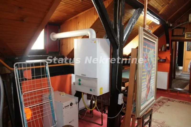 Prodaja, trosoban stan, 81m², Petrovaradin, Novi Sad