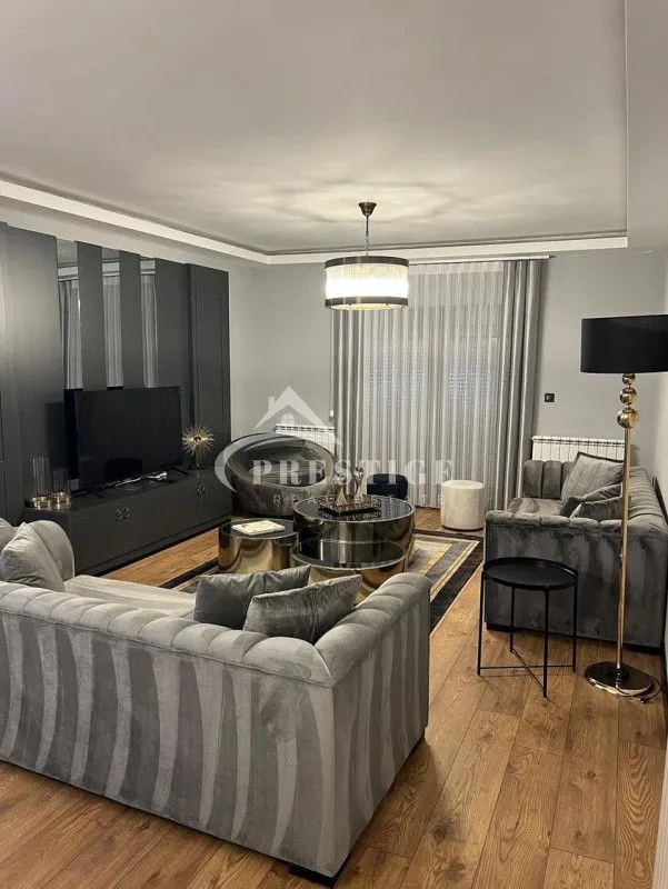 Prodaja, kuća, 370m², Zeta, Podgorica