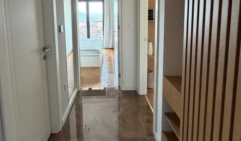 Izdavanje, jednosoban stan, 46m², Tološka šuma, Podgorica - image 10