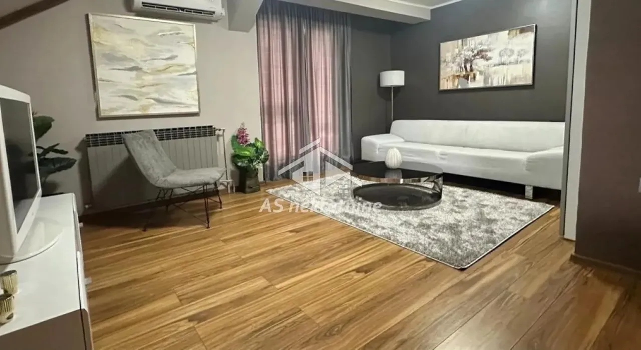 Izdavanje, dvosoban stan, 60m², Filmski Grad, Beograd