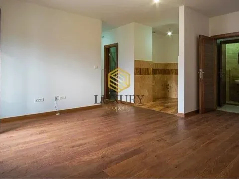 Izdavanje, dvosoban stan, 56m², City Kvart, Podgorica - image 1