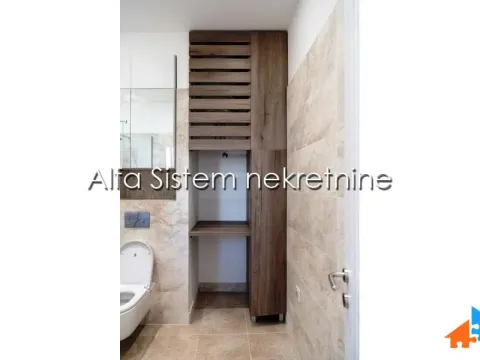 Izdavanje, stan, 112m², Kalenić Pijaca, Vračar Sve Podlokacije - image 16