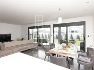 Prodaja, kuća, 250m², Tološi, Podgorica - image 12