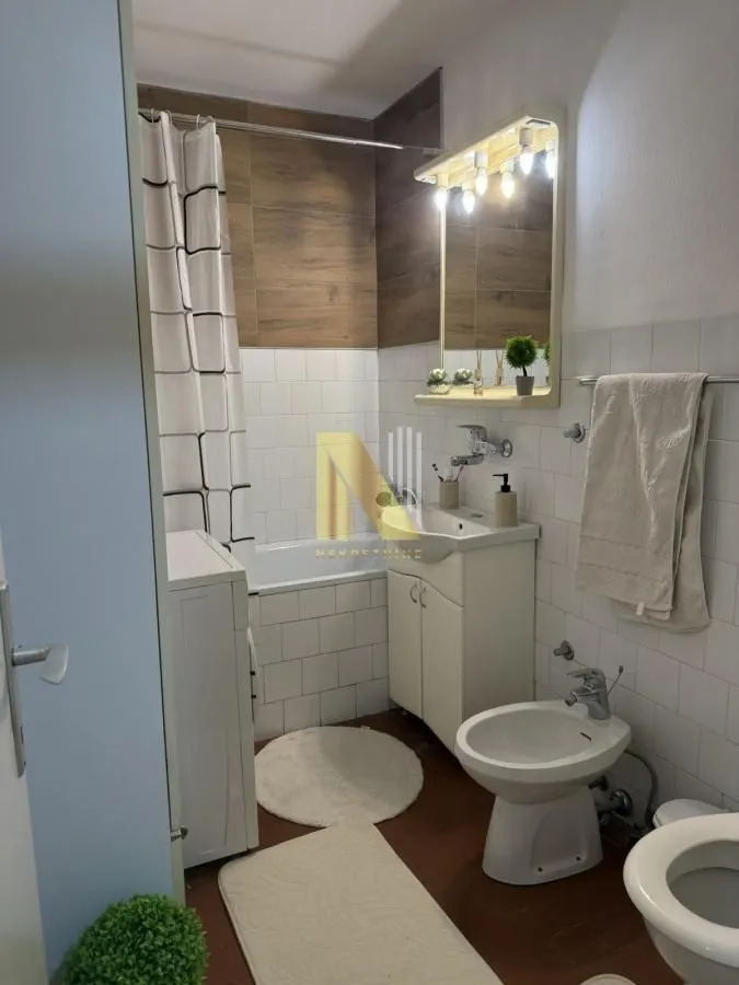 Izdavanje, dvosoban stan, 56m², Liman 3, Novi Sad Sve Podlokacije