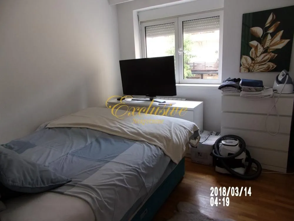 Prodaja, trosoban stan, 76m², Stari Grad, Beograd