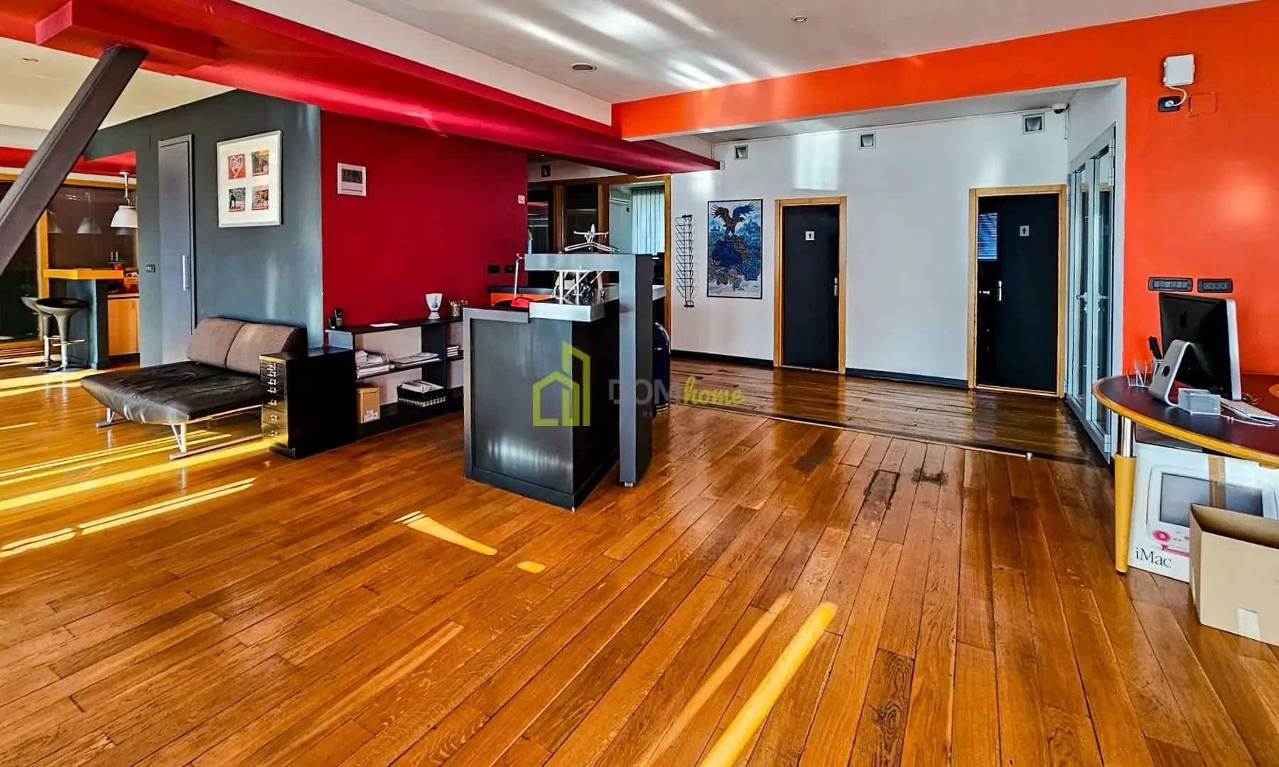 Izdavanje, poslovni prostor, 222m², Centar, Podgorica