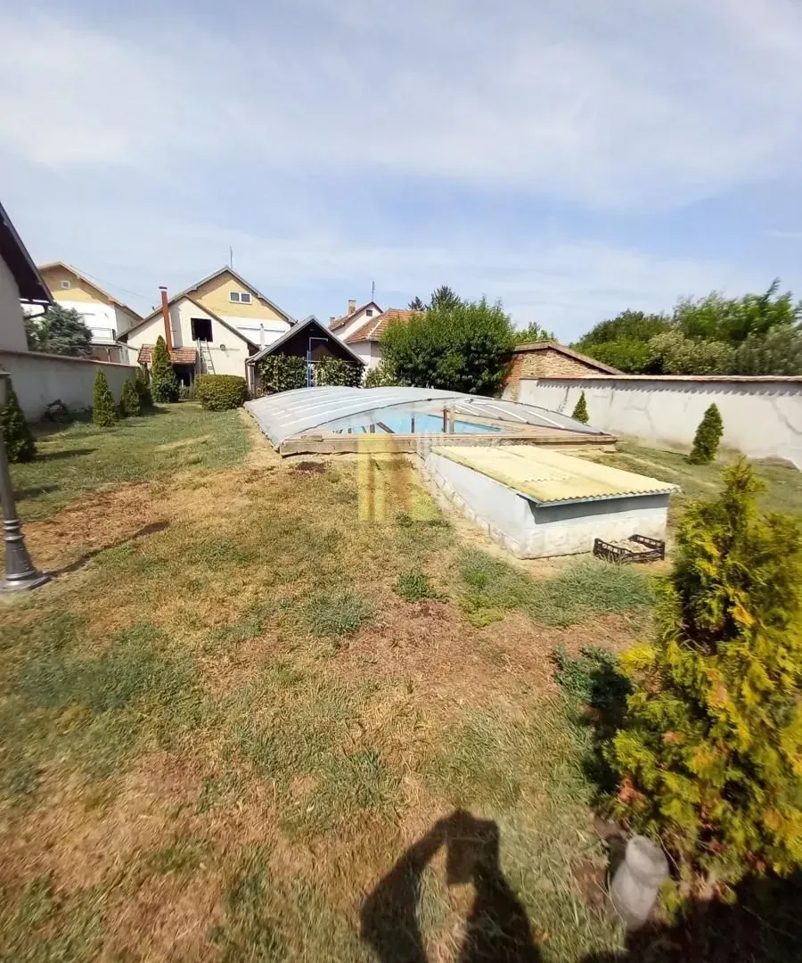 Prodaja, kuća, 272m², Bela Palanka, Srbija