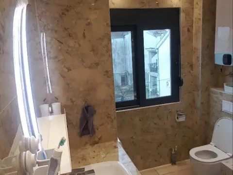 Rent, house, 180m², Gornja Gorica, Podgorica - image 18