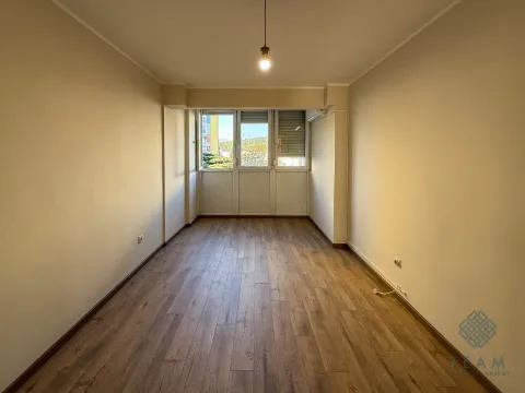 Rent, office space, 90m², Centar, Podgorica - image 9