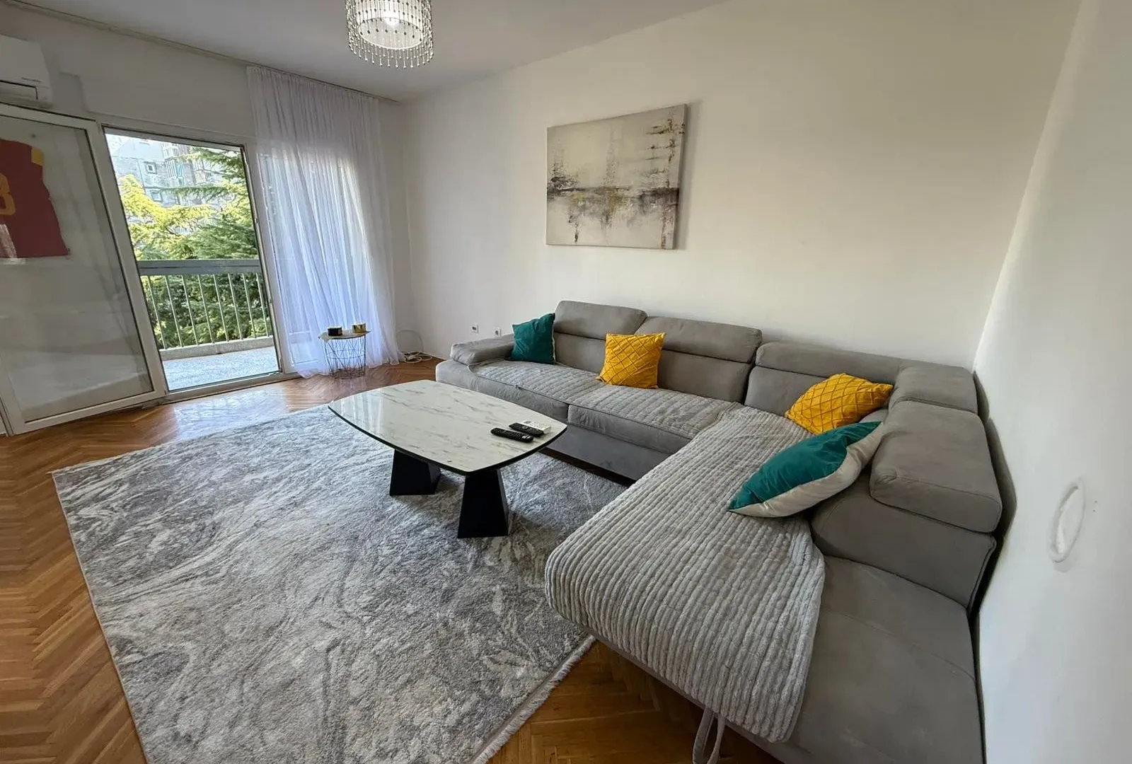 Izdavanje, stan, 80m², Zabjelo, Podgorica