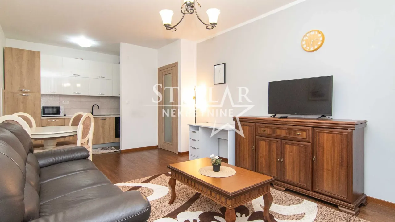 Izdavanje, jednosoban stan, 49m², Master Kvart, Podgorica