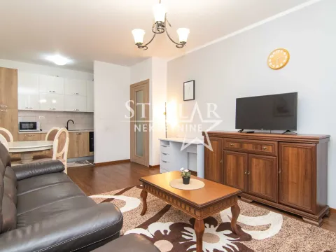 Izdavanje, jednosoban stan, 49m², Master Kvart, Podgorica