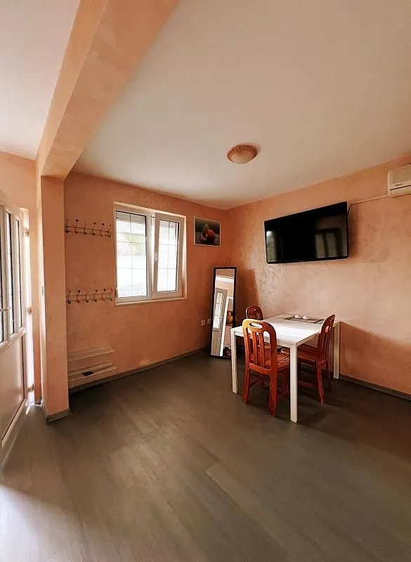 Rent, house, 70m², Šušanj, Bar