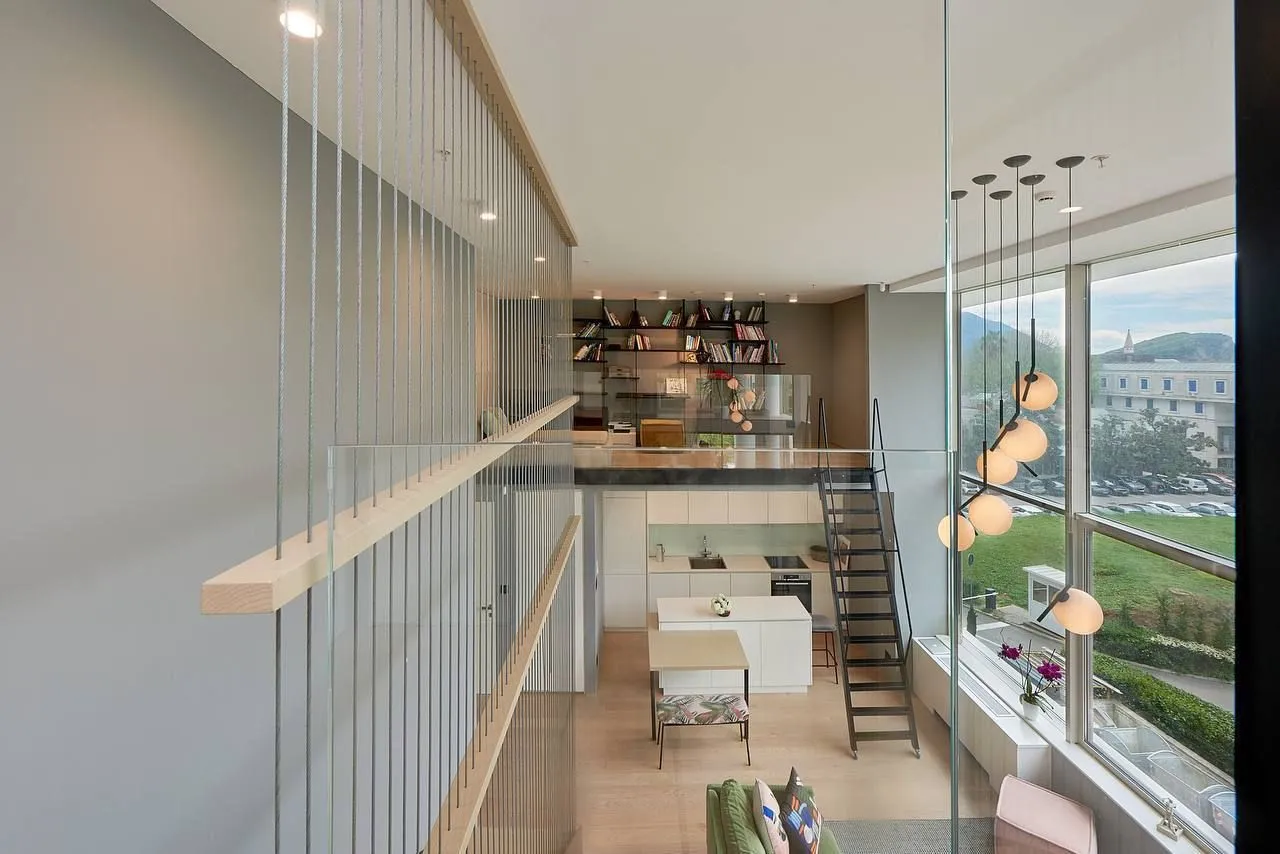 Prodaja, dvosoban stan, 90m², Centar, Budva