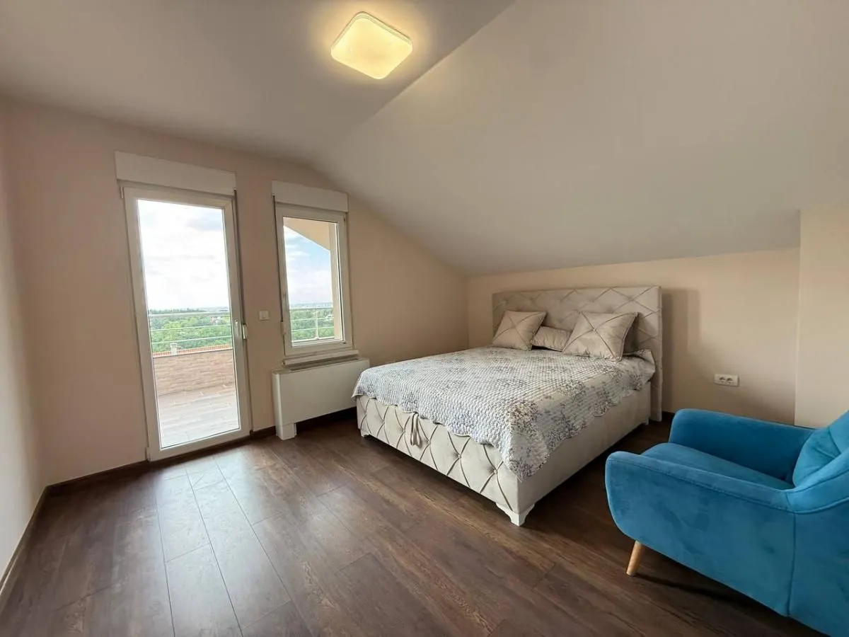 Sale, house, 443m², Petrovaradin, Novi Sad