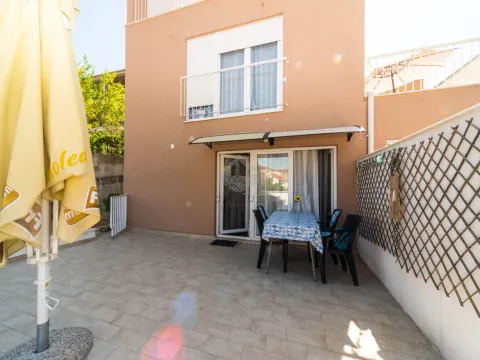 Sale, one bedroom apartment, 29m², Tivat, Crna Gora - image 10