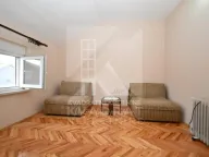 Izdavanje, kuća, 160m², Murtovina, Podgorica - image 13