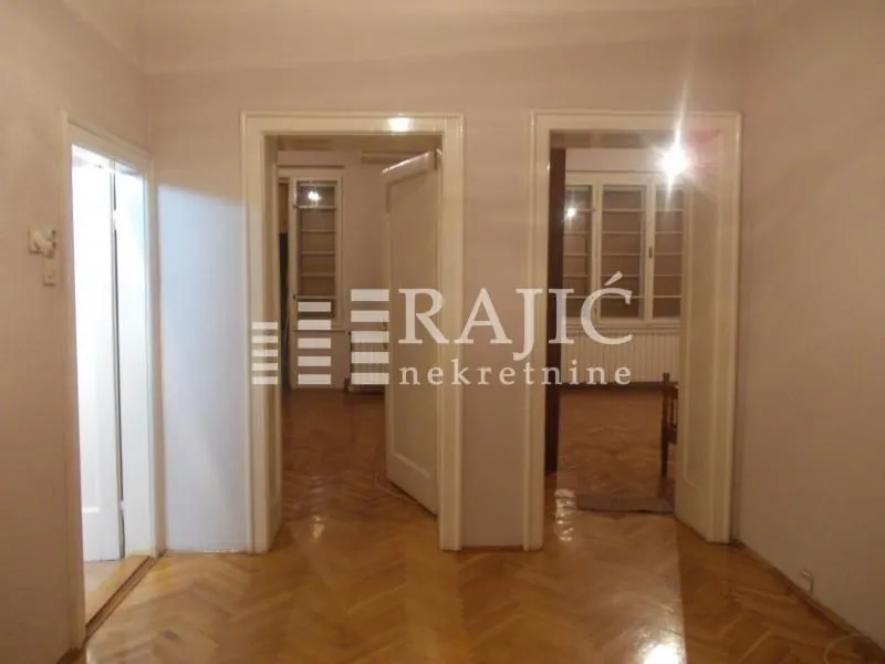 Rent, office space, 100m², Stari Grad, Beograd