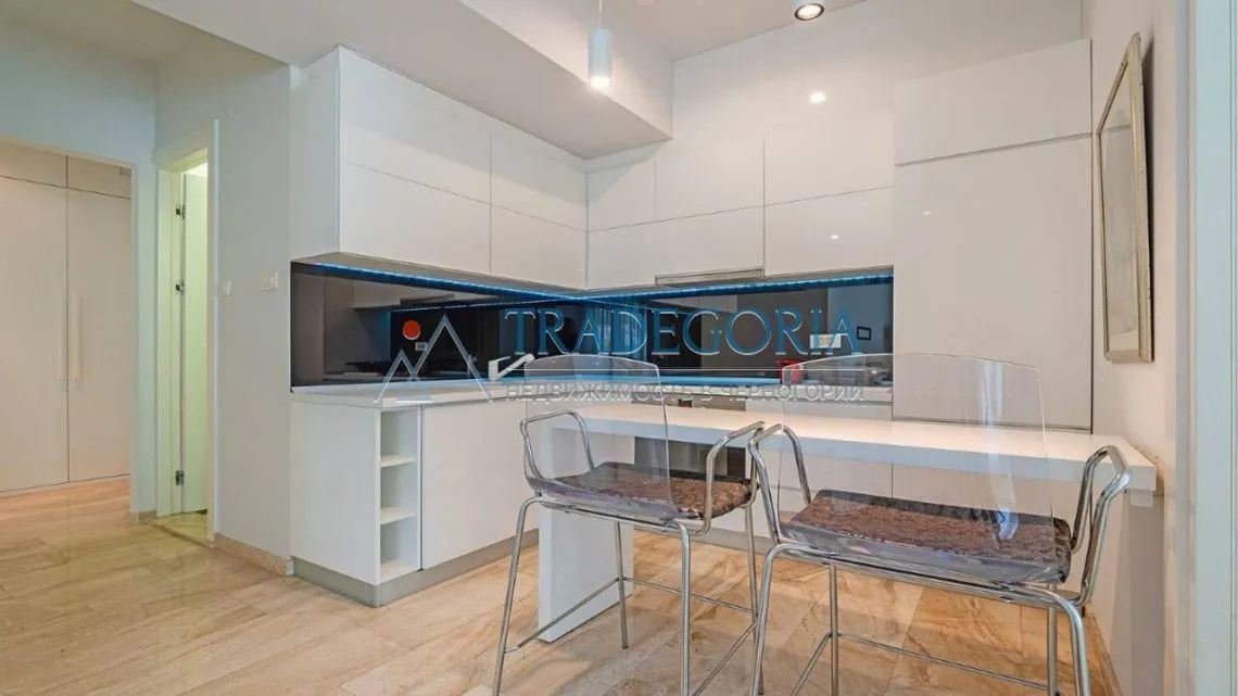 Prodaja, trosoban stan, 89m², Budva, Crna Gora