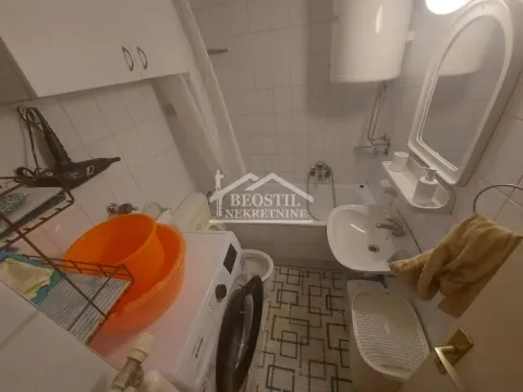 Rent, two bedroom apartment, 58m², Palilula Sve Podlokacije, Beograd - image 17