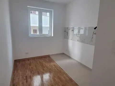 Prodaja, trosoban stan, 70m², Mirijevo Sve Podlokacije, Beograd - image 6