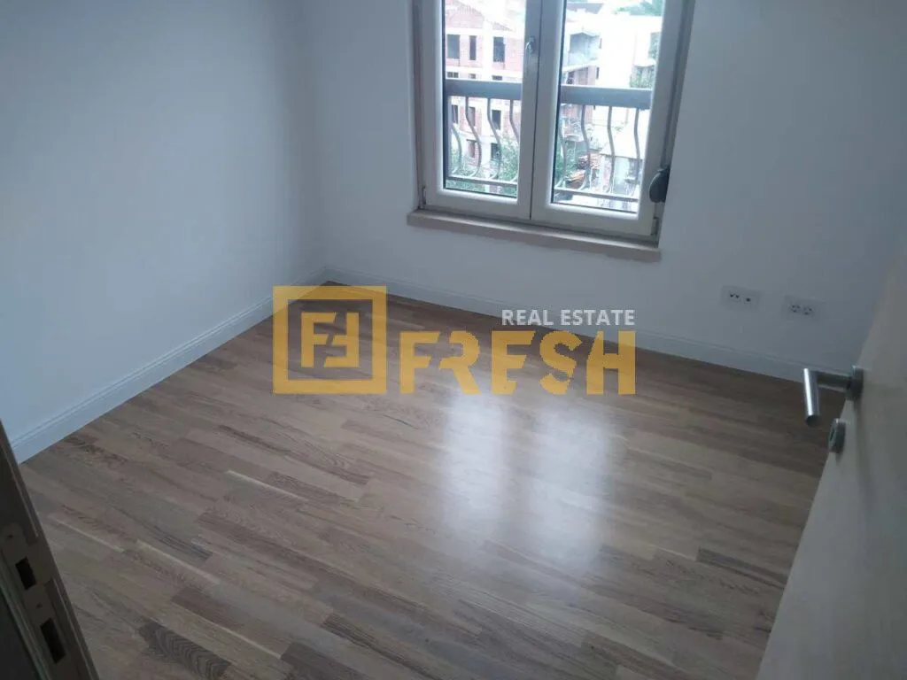 Prodaja, trosoban stan, 113m², Momišići, Podgorica