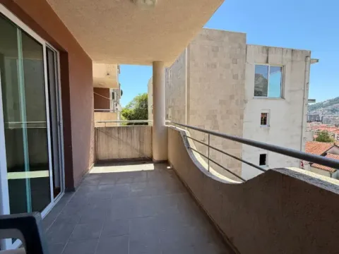 Sale, one bedroom apartment, 53m², Podkošljun, Budva - image 5