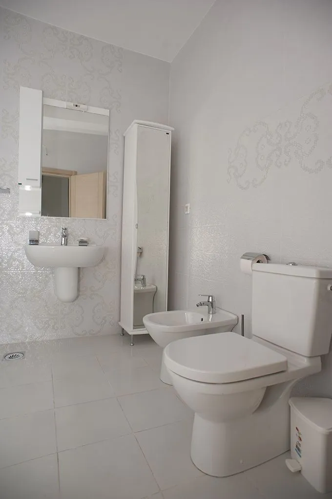 Sale, house, 400m², Perazića do, Budva