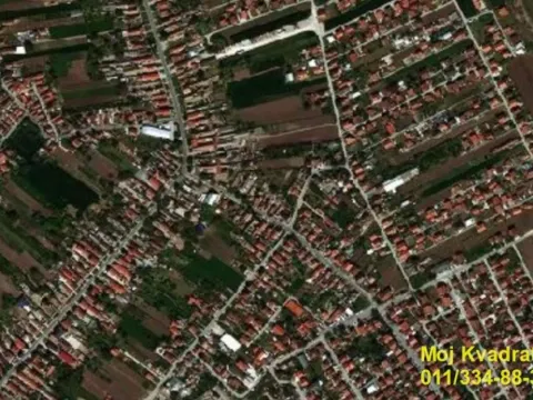 Zemljište in Batajnica