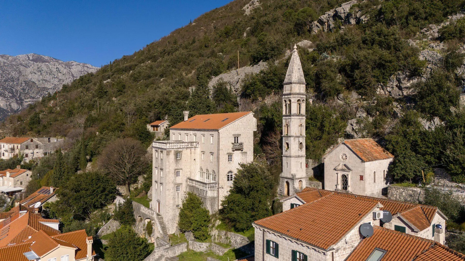 Sale, house, 565m², Perast, Kotor