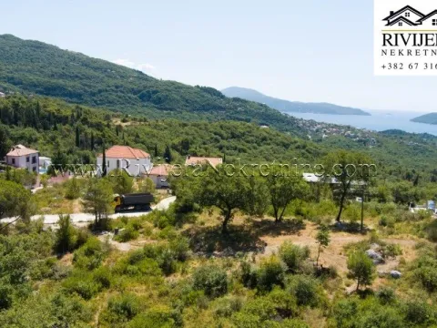 Zemljište in Mojdež