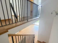 Izdavanje, dvosoban stan, 92m², Centar, Tivat - image 12