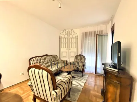 Izdavanje, jednosoban stan, 40m², Pobrežje, Podgorica - image 2