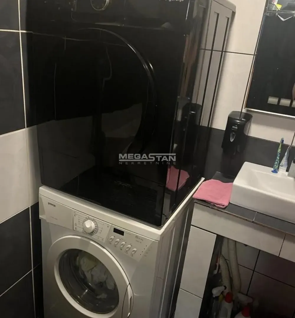 Sale, three bedroom apartment, 60m², Vračar Centar, Vračar Sve Podlokacije