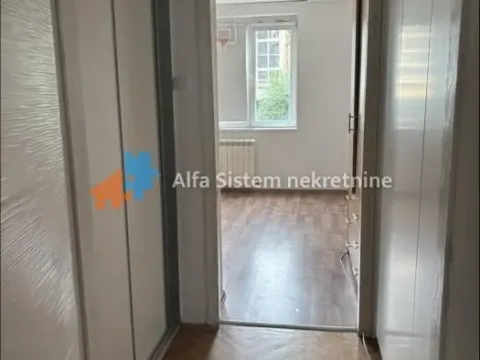 Rent, three bedroom apartment, 80m², Crveni Krst, Beograd - image 6