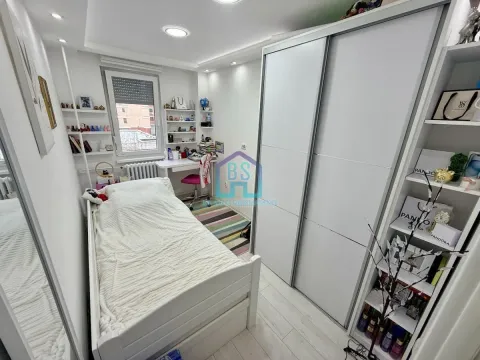 Sale, two bedroom apartment, 55m², Novo naselje, Novi Sad - image 10