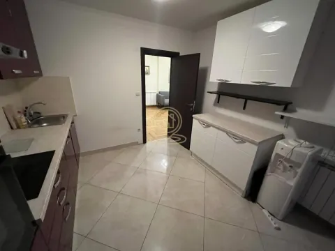 Rent, three bedroom apartment, 83m², Karaburma, Palilula Sve Podlokacije - image 6