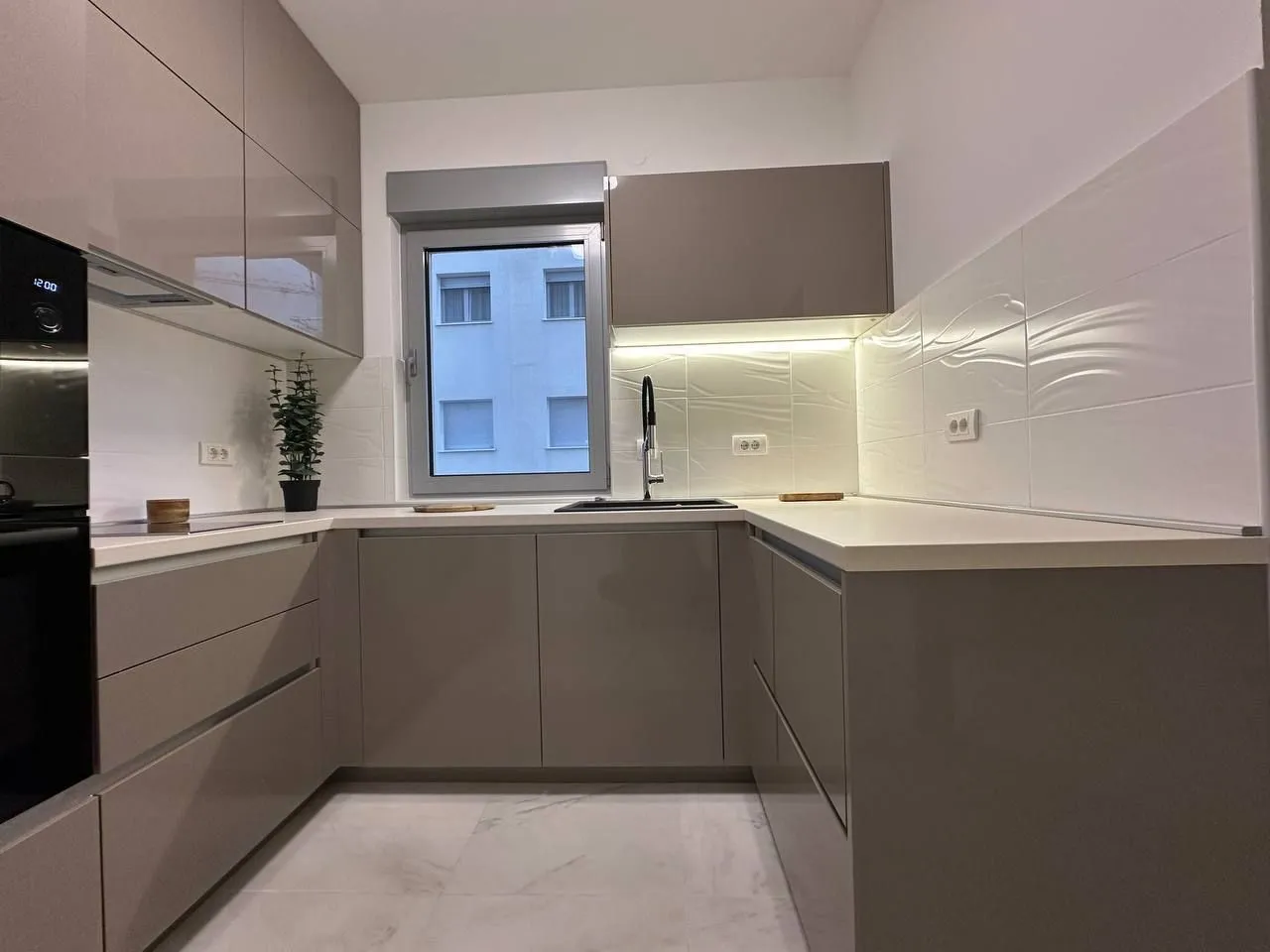 Sale, one bedroom apartment, 54m², Rozino, Budva