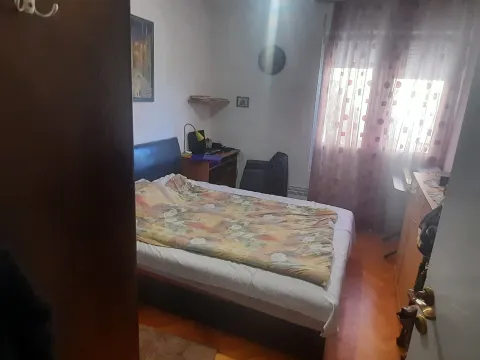 Prodaja, trosoban stan, 95m², Centar, Nikšić - image 6