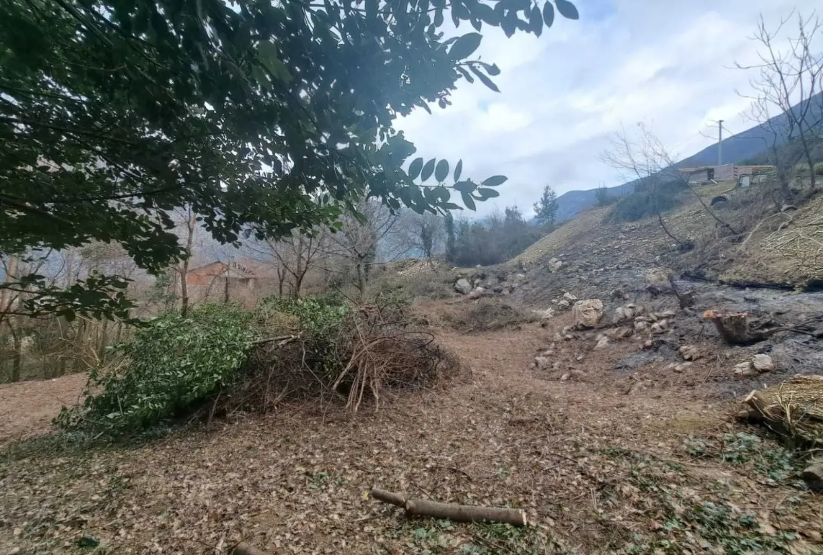 Prodaja, plac, 1100m², Risan, Kotor