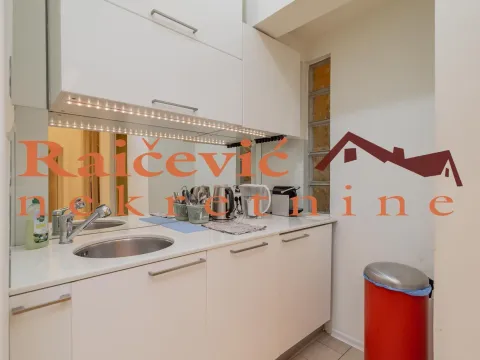 Sale, four bedroom apartment, 82m², Stari Grad, Beograd - image 5
